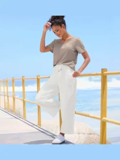 Elbsand T-Shirts<T-shirt en v logo imprimé sur la poitrine