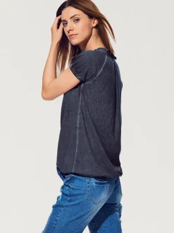 Linea Tesini T-Shirts<T-shirt en v look tendance avec empiècement smocké à l'encolure