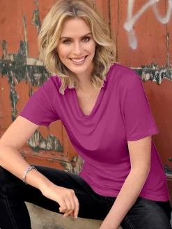 T-Shirts<T-shirt féminin élégant col bénitier