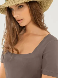 Linea Tesini T-Shirts<T-shirt grande encolure carrée