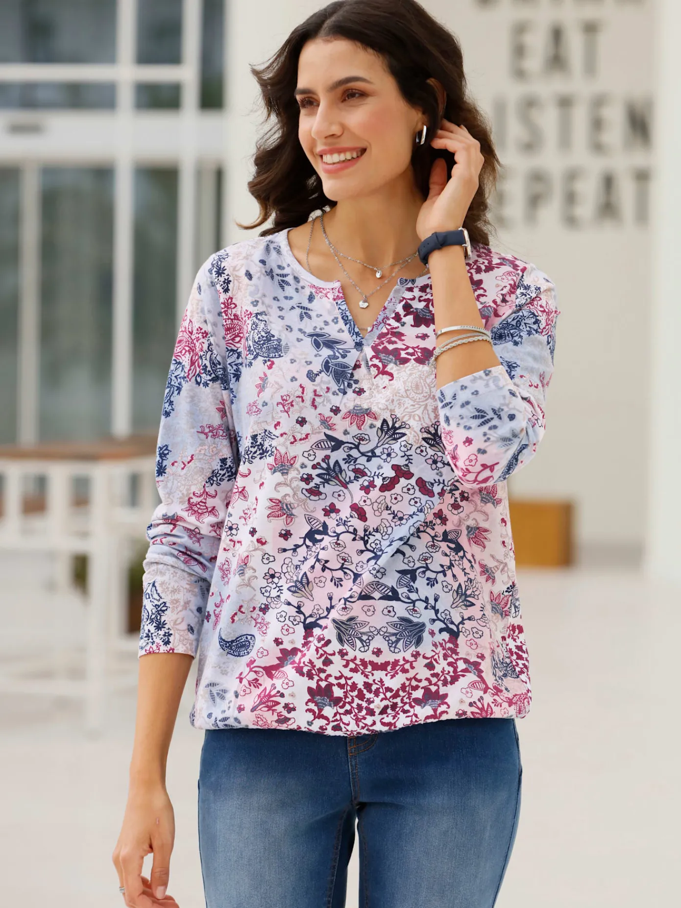 T-Shirts<T-shirt imprimé 50% coton et 50% modal