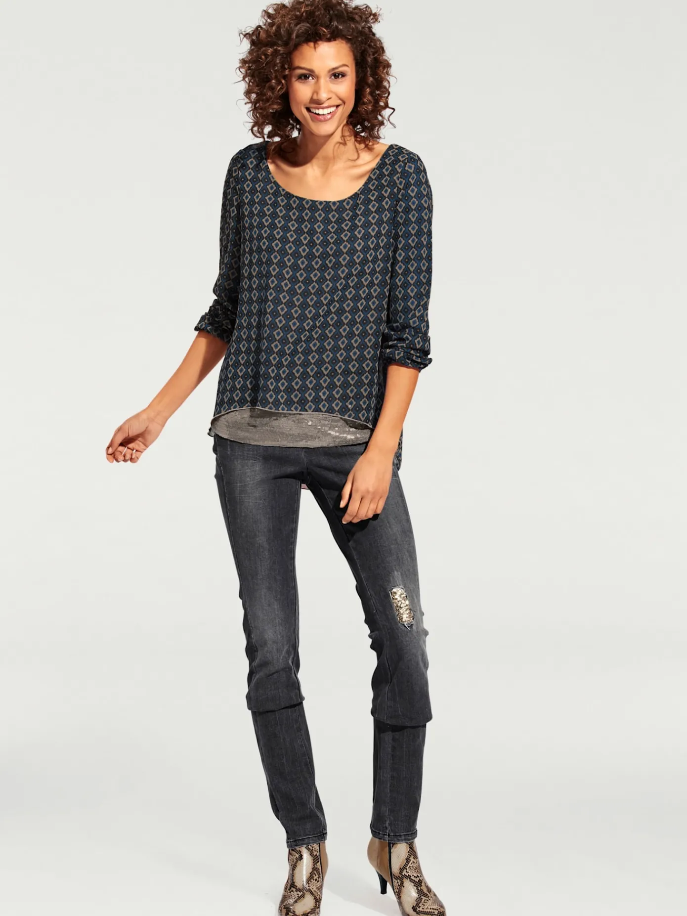 Rick Cardona Chemisiers<T-shirt joli look 2 en 1