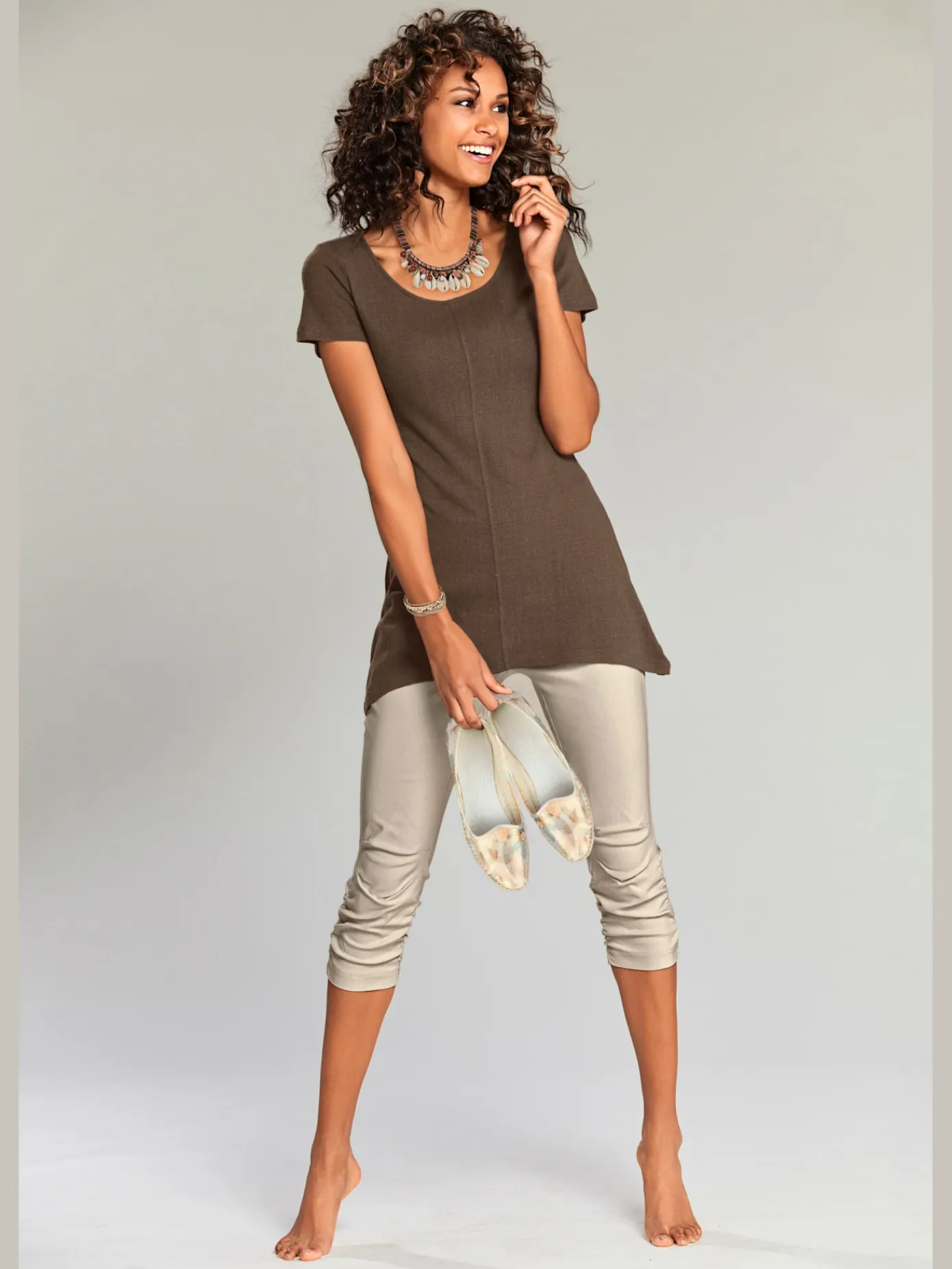 Linea Tesini T-Shirts<T-shirt long coupe évasée tendance