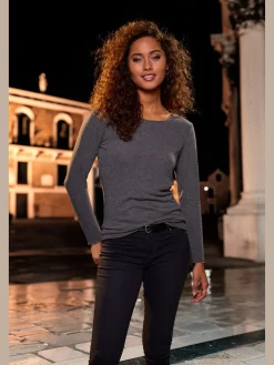 LASCANA T-Shirts<T-shirt manches longues bords pailletés raffinés à l'encolure, aux finitions des manches et à l'ourlet