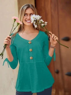 T-Shirts<T-shirt printanier bas évasé à gros boutons