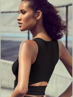 LASCANA ACTIVE Tenues De Détente<T-shirt technique haut court performance