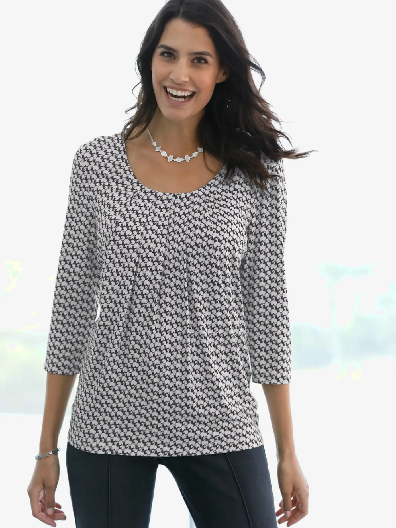 T-Shirts<T-shirt évasé encolure ronde manches 3/4 avec plis devant