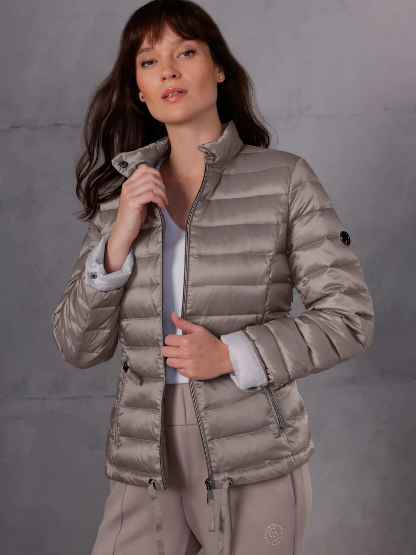 CREATION L PREMIUM Vestes<Veste légère en duvet superbe qualité légèrement brillante