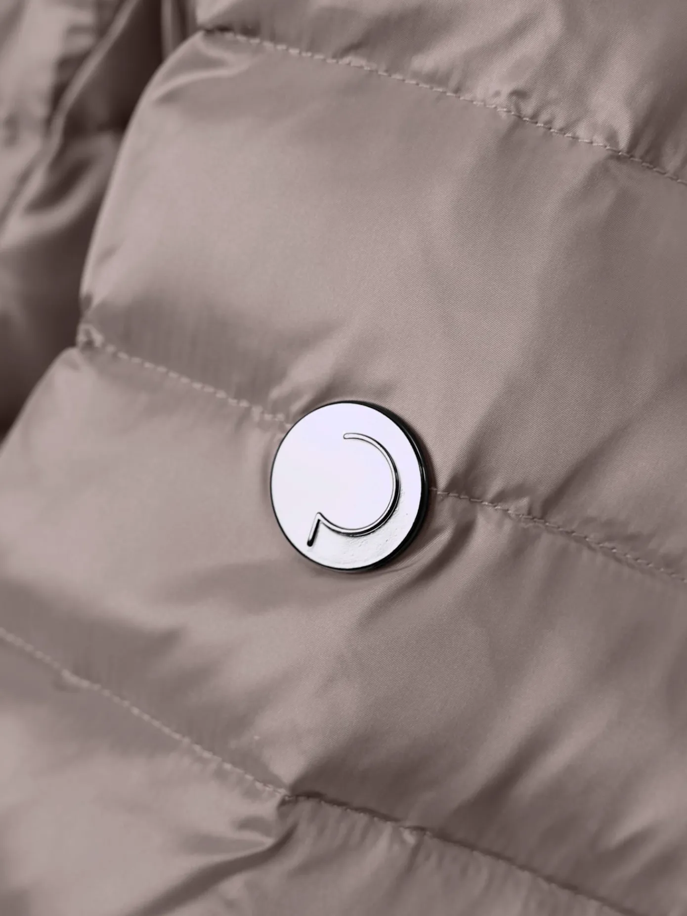 CREATION L PREMIUM Vestes<Veste légère en duvet superbe qualité légèrement brillante